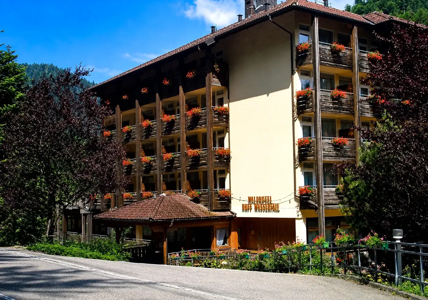 Außenansicht Haus am Wasserfall – Freizeitheim Taube Oppenau